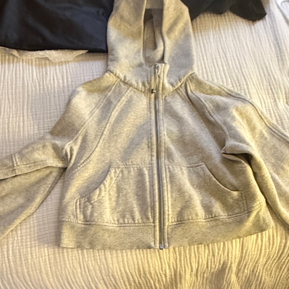 Lululemon Gray Zip-Up Hoodie xs/s